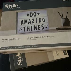 Novelty Cinema Sign Light. Great for LIVES, SELLING, Self Inspiration ♥️